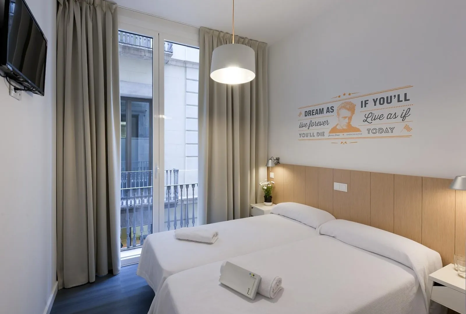 Bypillow Ramblas (Adults Only) Barcelone Maison d'hôtes